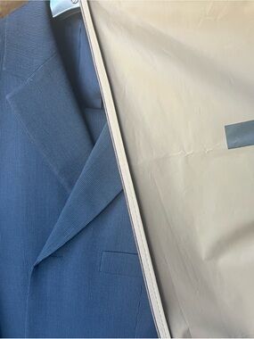 Boss Men's Textured Navy Blue Suit Jacket